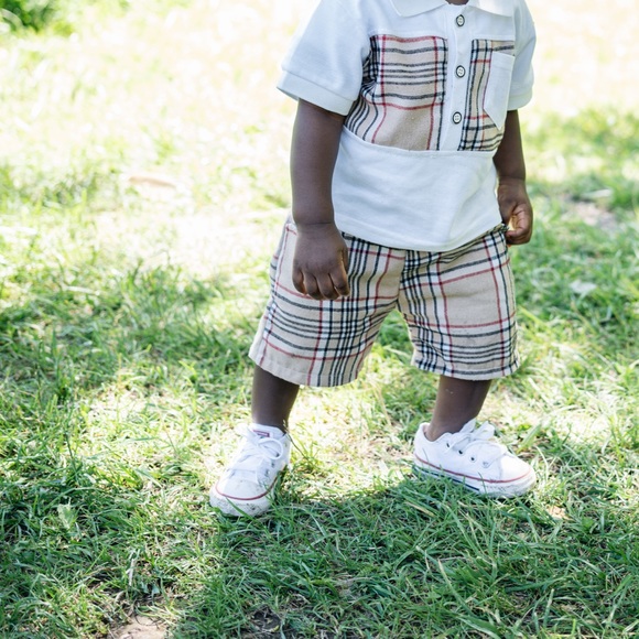 Collard shirt and short| 8/10 condition| 6-12 months - Picture 1 of 1